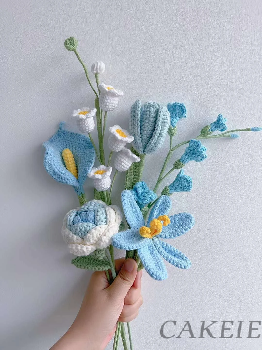 Handcrafted Crochet Flower Bouquet – Multicolor